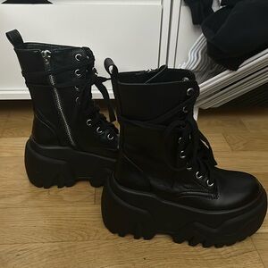 Dolls Kill / Club Exx | Optical Fuse Combat Platform Boots